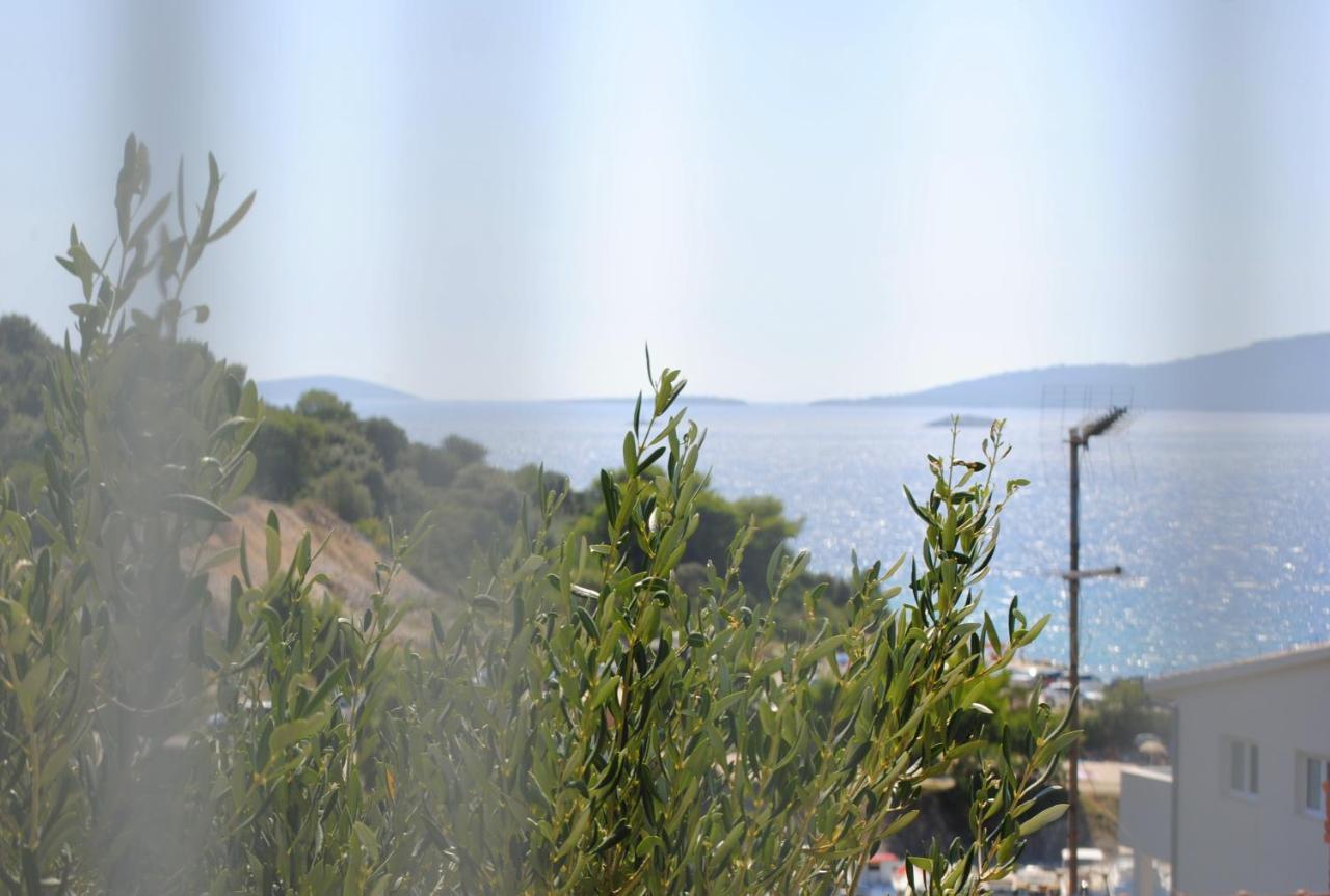 Summer Residence Near The Sea Donji Okrug  エクステリア 写真