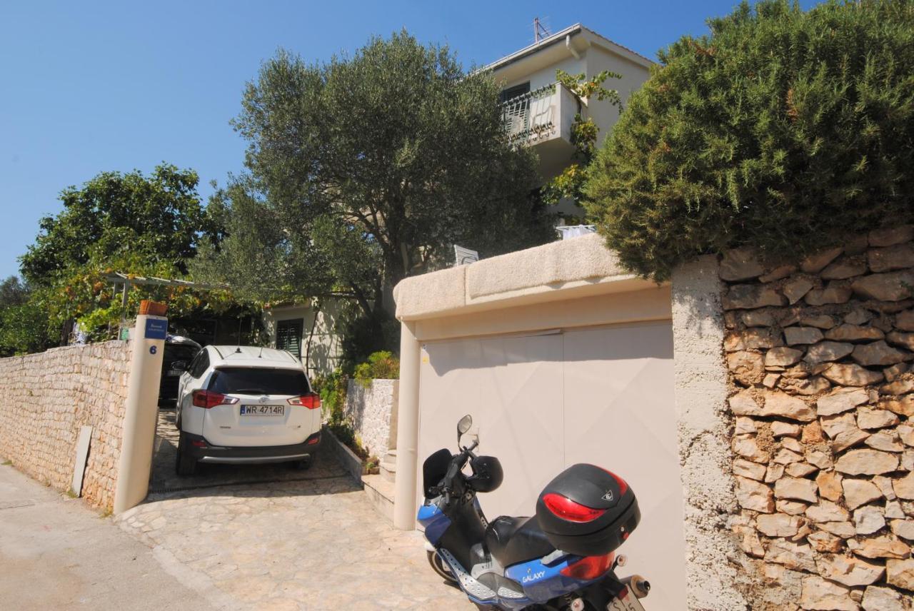 Summer Residence Near The Sea Donji Okrug  エクステリア 写真
