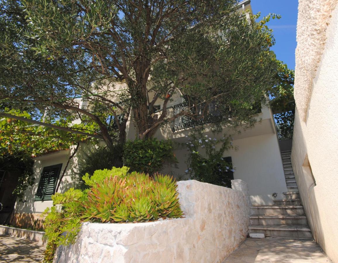 Summer Residence Near The Sea Donji Okrug  エクステリア 写真